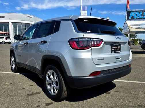 2025 Jeep Compass Sport
