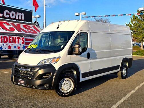 2025 RAM ProMaster 2500 Tradesman