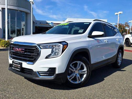 2022 GMC Terrain SLE