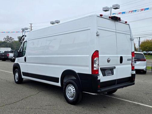 2025 RAM ProMaster 2500 Tradesman