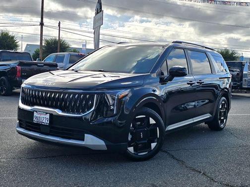 2025 Kia Carnival EX