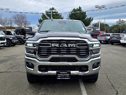 2025 RAM 2500 Big Horn Crew Cab 4x4 6'4' Box