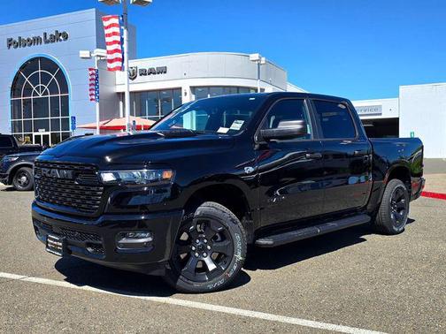 Diamond Black Crystal Pearlcoat 2026 RAM 1500 Express