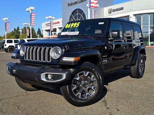 2024 Jeep Wrangler 4-Door Sahara 4x4
