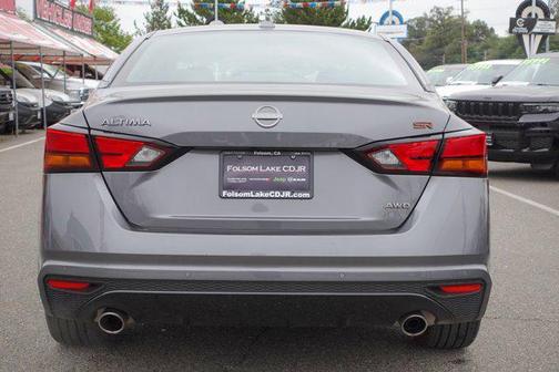 2024 Nissan Altima SR Intelligent AWD
