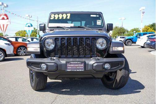 2021 Jeep Gladiator Sport