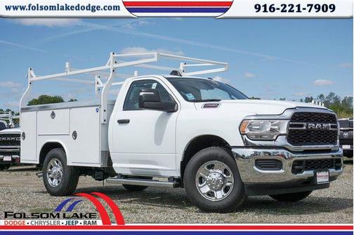 2024 RAM 2500 Tradesman Regular Cab 4x2 8' Box