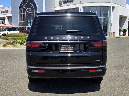 2024 Jeep Wagoneer Series III 4x4