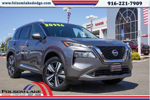 2022 Nissan Rogue SL