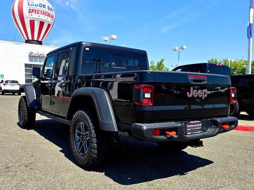 2025 Jeep Gladiator Mojave