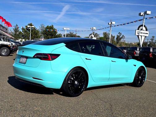 2020 Tesla Model 3 Standard Range Plus