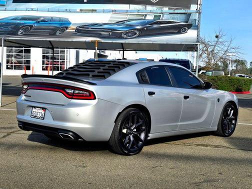 2021 Dodge Charger SXT