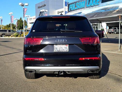 2019 Audi Q7 55 Premium Plus