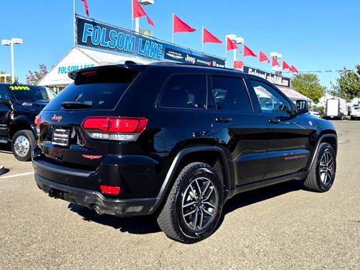2019 Jeep Grand Cherokee Trailhawk