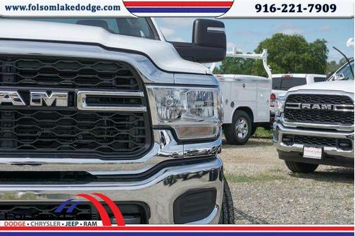 2024 RAM 2500 Tradesman Regular Cab 4x2 8' Box