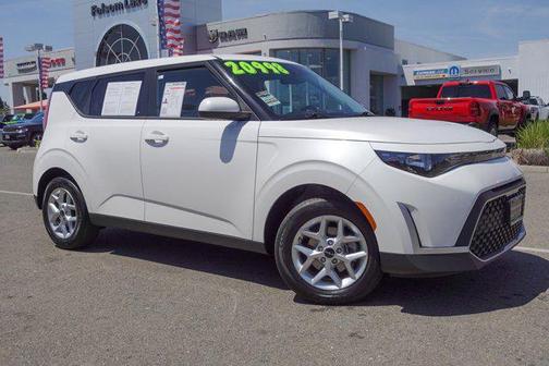 2024 Kia Soul LX