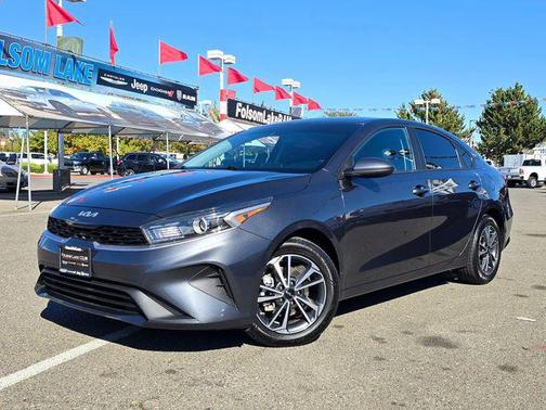 2022 Kia Forte LXS