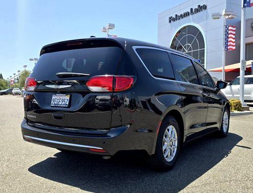 2020 Chrysler Pacifica Touring