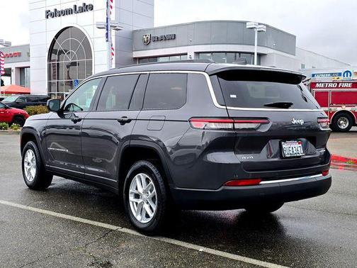 2025 Jeep Grand Cherokee L Laredo