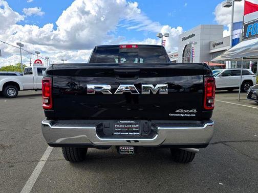2025 RAM 2500 Tradesman Crew Cab 4x4 6'4' Box