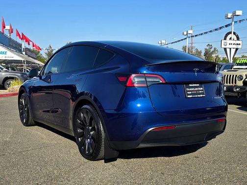 2023 Tesla Model Y Performance Dual Motor All-Wheel Drive