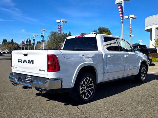 2025 RAM 1500 Limited