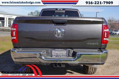 2024 RAM 2500 Tradesman Crew Cab 4x4 8' Box