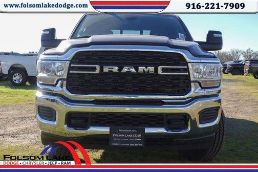 2024 RAM 2500 Tradesman Crew Cab 4x4 8' Box
