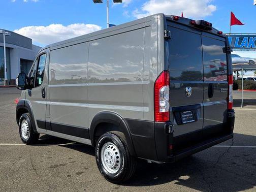 2026 RAM ProMaster 1500 Low Roof