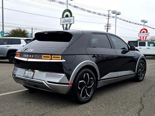 2024 Hyundai IONIQ 5 Limited