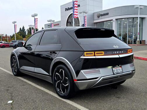 2024 Hyundai IONIQ 5 Limited