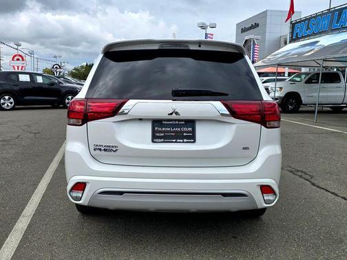 2022 Mitsubishi Outlander PHEV SEL
