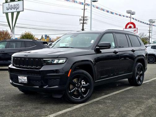 2023 Jeep Grand Cherokee L Altitude