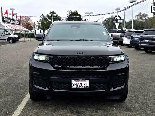 2023 Jeep Grand Cherokee L Altitude