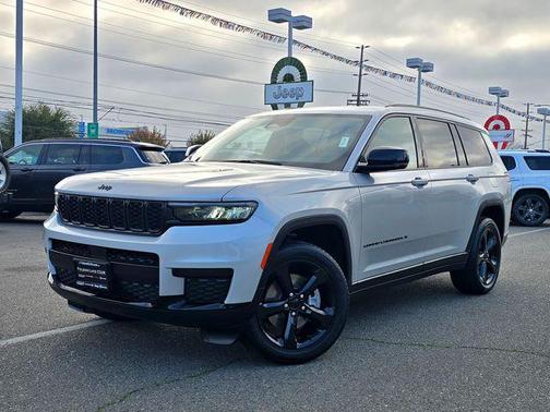 2023 Jeep Grand Cherokee L Altitude