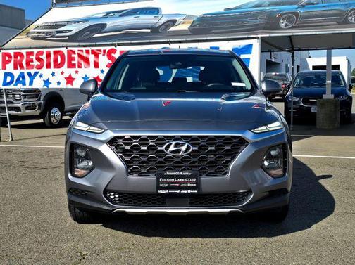 2019 Hyundai SANTA FE SE 2.4