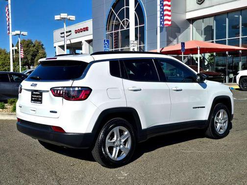 2024 Jeep Compass Latitude