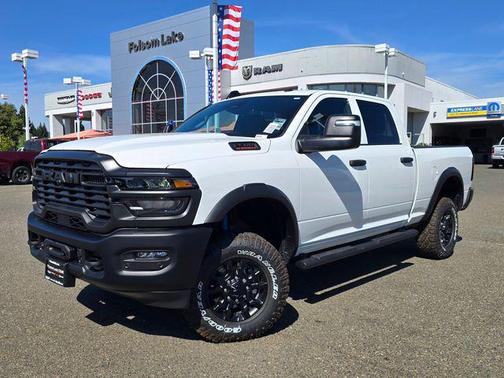 Bright White Clearcoat 2026 RAM 2500 Tradesman Crew Cab 4x4 6'4' Box