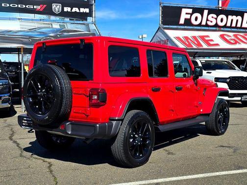 2025 Jeep Wrangler 4xe Sahara
