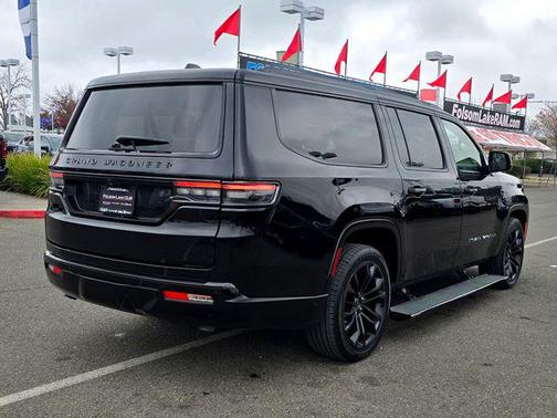 2024 Jeep Grand Wagoneer L Series II 4x4