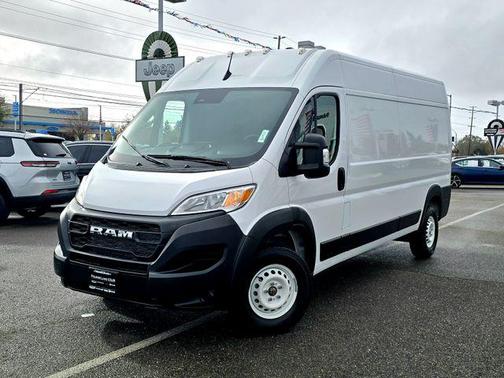 2025 RAM ProMaster 2500 Tradesman