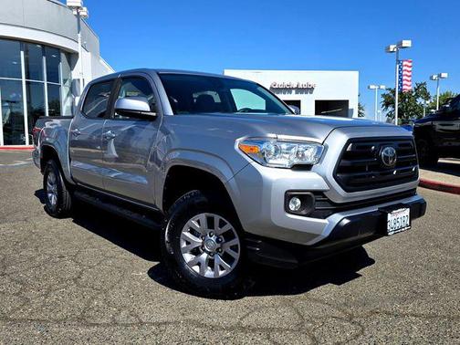2019 Toyota Tacoma SR