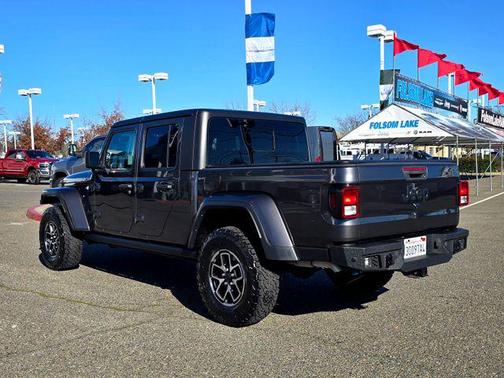 2023 Jeep Gladiator Sport S