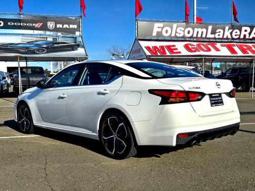 2024 Nissan Altima SR FWD