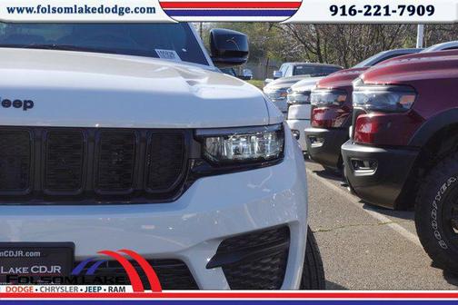 2025 Jeep Grand Cherokee Altitude