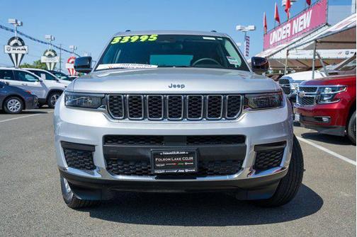 2023 Jeep Grand Cherokee L Laredo