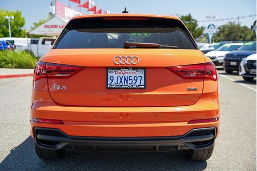 2023 Audi Q3 Premium 45 TFSI S line quattro Tiptronic
