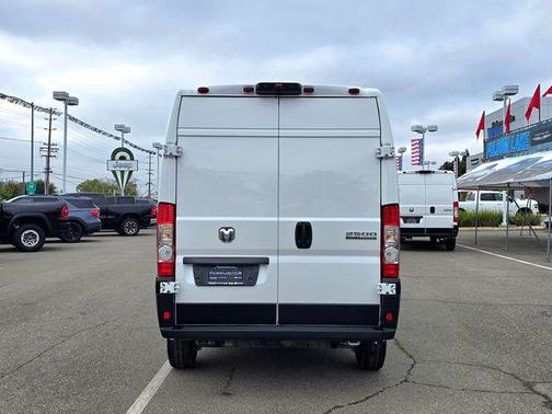 2025 RAM ProMaster 2500 Tradesman