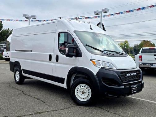 2025 RAM ProMaster 2500 Tradesman