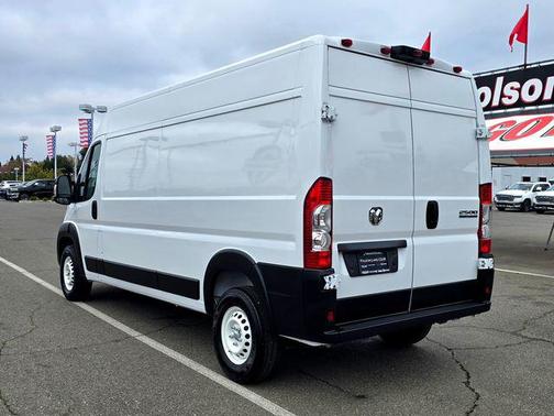 2025 RAM ProMaster 2500 Tradesman